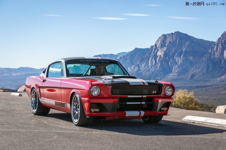 Ringbrothers-Ford-Mustang-11.jpg