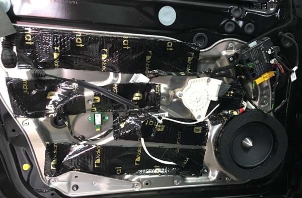 奔驰CLS300汽车音响改装德国BRAX-HELIX发烧音响 翻天覆地的声华