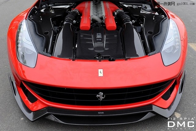 法拉利F12 Berlinetta 改装 DMC 套件