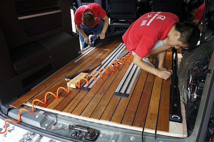 大众迈特威T6豪装实木地板——重庆渝大昌汽车音响改装打造