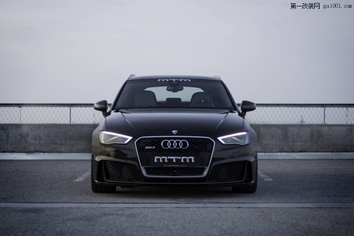 Audi-RS3-4.jpg