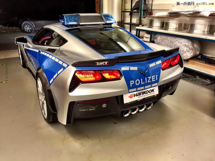 Corvette-C7-Police-Car-15.jpg