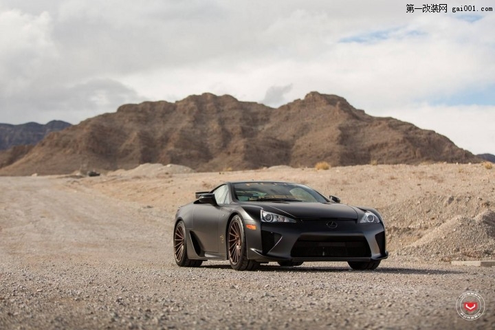 Lexus-LFA-12.jpg