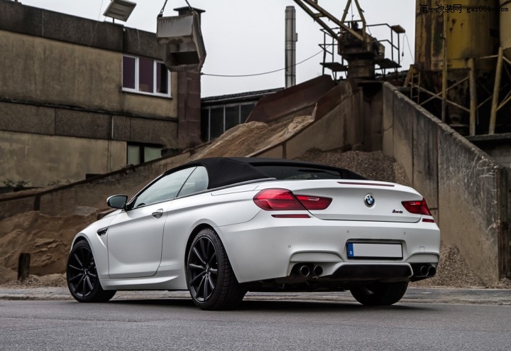 BMW-M6-Cabrio-4.jpg