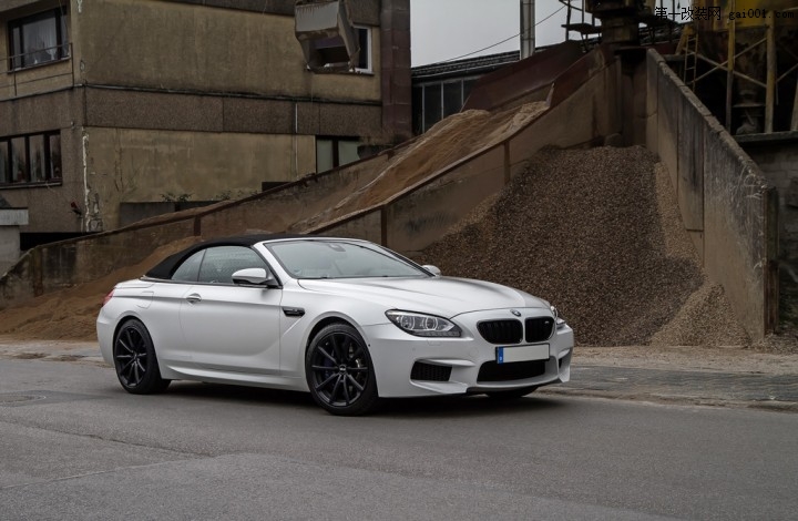 BMW-M6-Cabrio-3.jpg