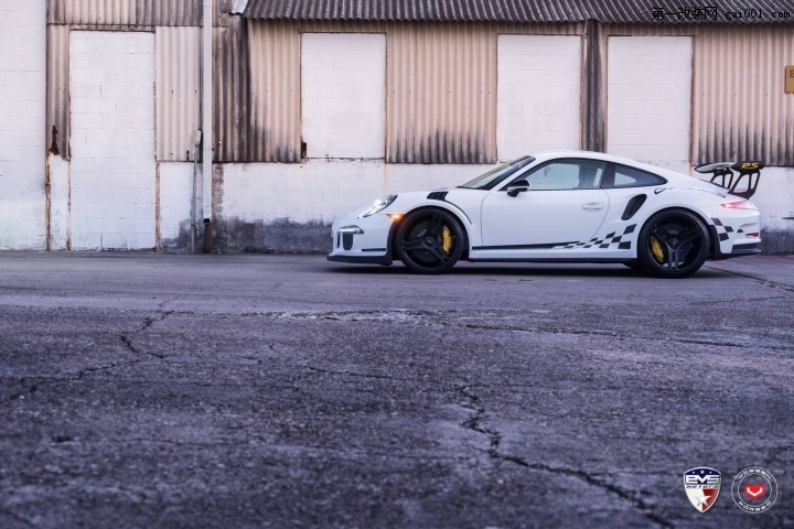 Porsche-911-GT3-RS-21.jpg
