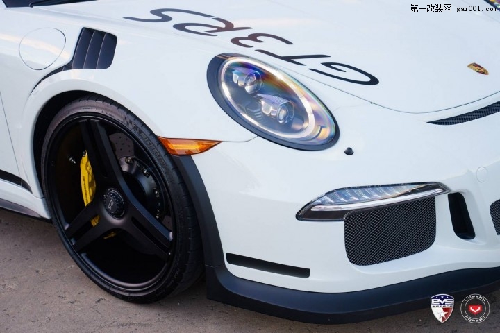 Porsche-911-GT3-RS-51.jpg