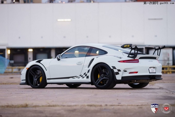 Porsche-911-GT3-RS-81.jpg