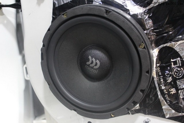 8 以色列摩雷玛魅声中低音喇叭的安装效果展示.JPG