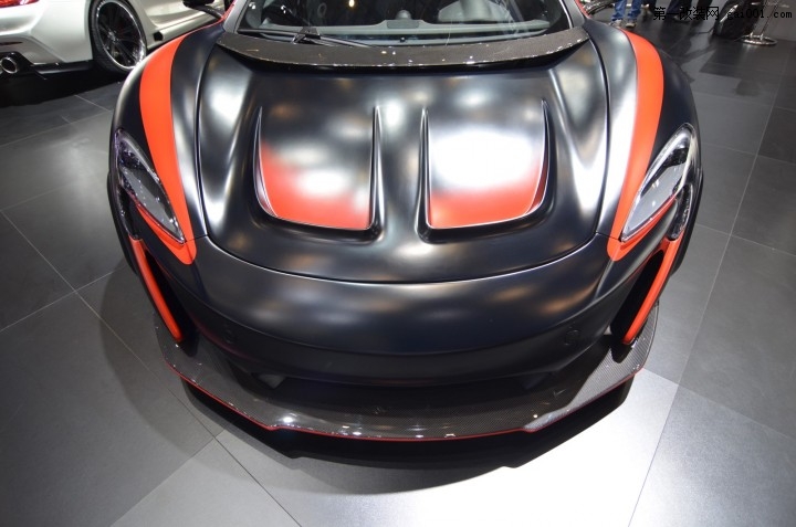FAB-Design-McLaren-7.jpg