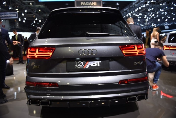 ABT-Q7-at-Geneva-Motor-Show-20164.jpg