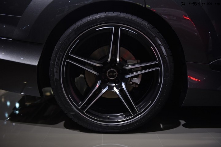 ABT-Q7-at-Geneva-Motor-Show-20167.jpg