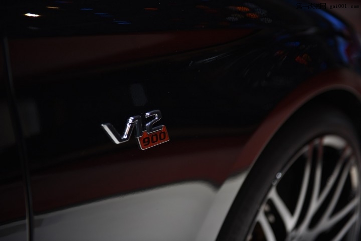 Brabus-900-at-Geneva-Motor-Show-201611.jpg