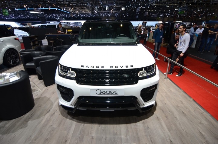 Caracture-Range-Rover-at-Geneva-Motor-Show-20162.jpg