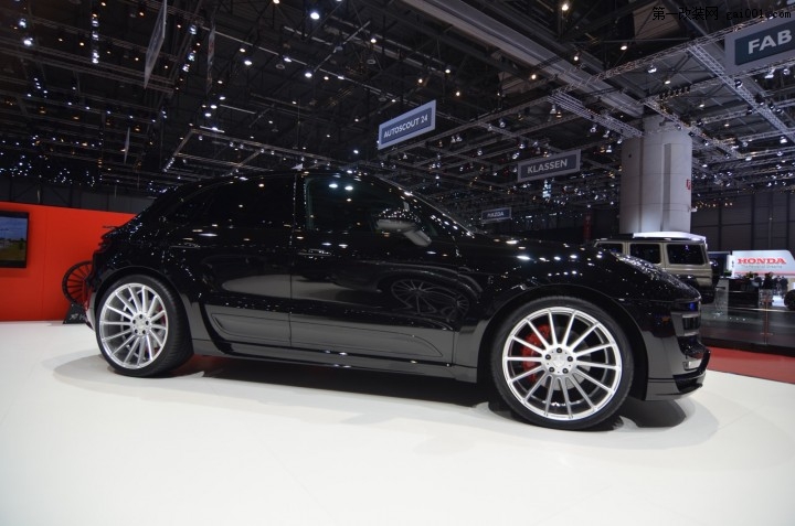 Hamann-Porsche-Macan-at-Geneva-Motor-Show-20163.jpg