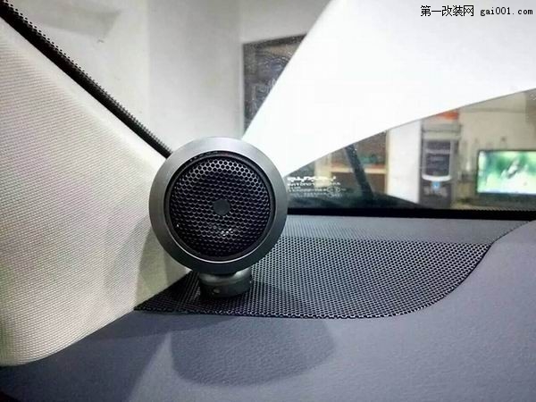 LEXUS雷克萨斯NX200汽车音响改装劲浪乌托邦系列_重庆渝大昌改