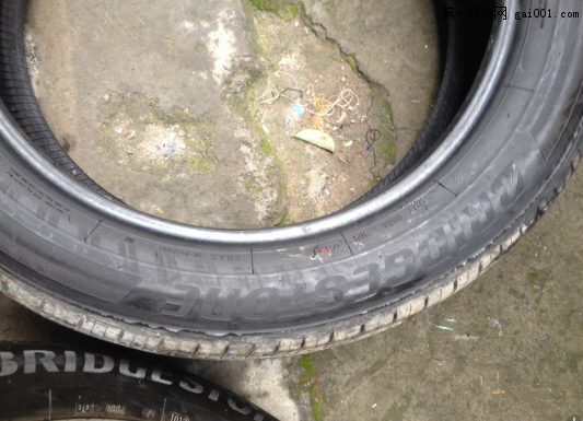 出售普利司通235/55R20