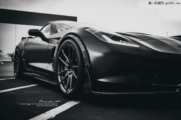 Black-Corvette-Z06-9.jpg