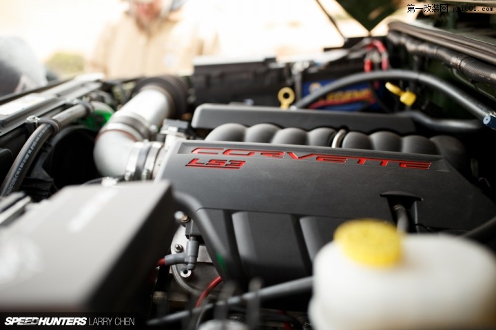 全地形肌肉：Corvette能量的吉普车