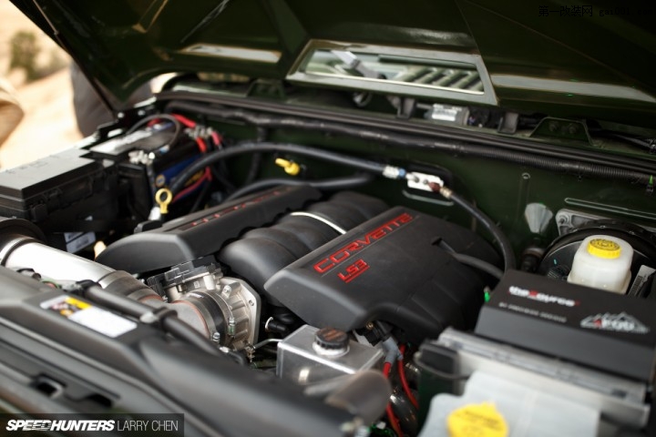 全地形肌肉：Corvette能量的吉普车