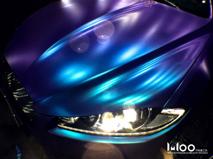 魅力十足！捷豹XF的“电光紫魅蓝”车身改色贴膜
