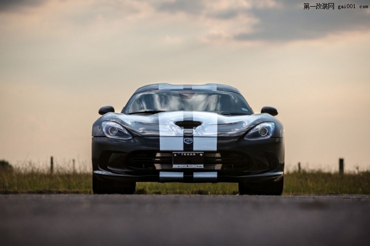 viper-hennessey-supercharged-1-1024x683.jpg