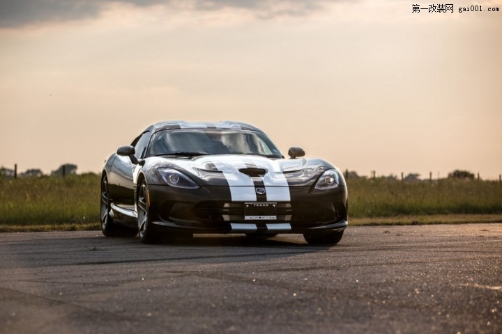 viper-hennessey-supercharged-3-1024x683.jpg