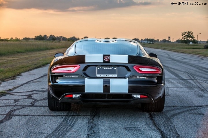 viper-hennessey-supercharged-10-1024x683.jpg
