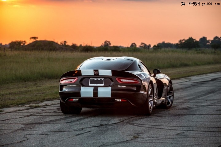 viper-hennessey-supercharged-15-1024x683.jpg