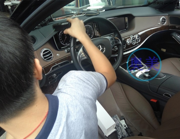 深圳奔驰S级改装单门无钥匙进入系统