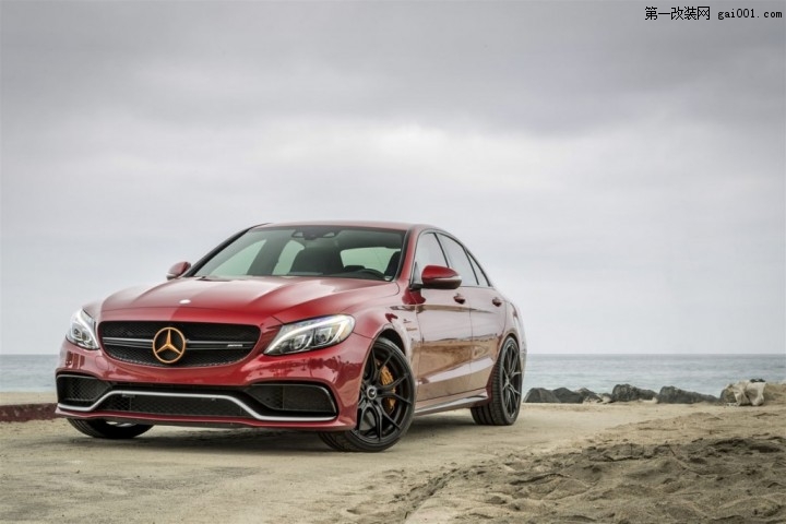 Mercedes-AMG-C63-S-with-Vorsteiner-V-FF-103-Wheels-7-1024x683.jpg