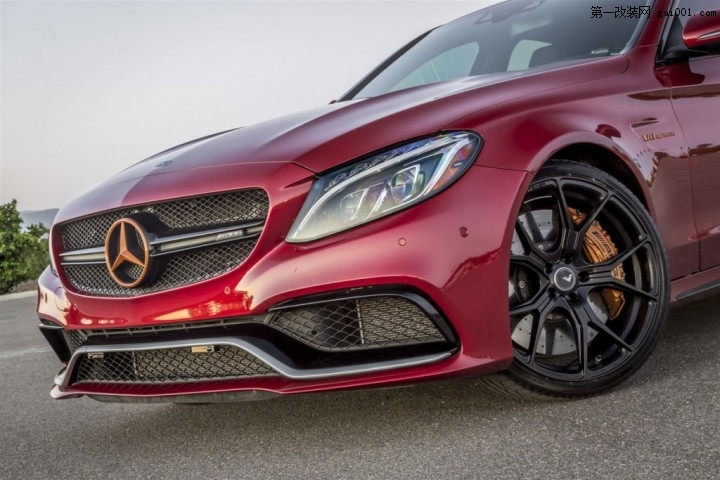 Mercedes-AMG-C63-S-with-Vorsteiner-V-FF-103-Wheels-27-1024x683.jpg