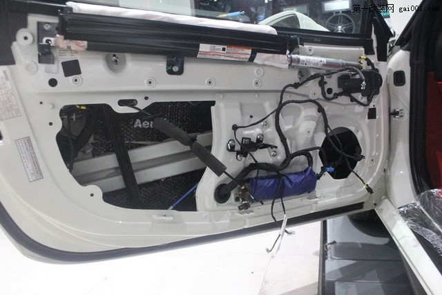 匠心独韵 上海音豪法拉利488汽车音响改装JBL顶级两分频套装