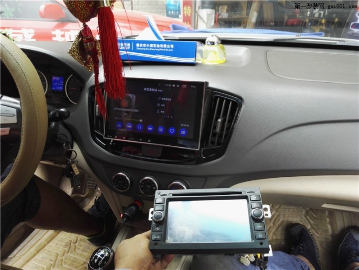 罗定金声汇汽车音响——奇瑞E5安装大屏安卓导航