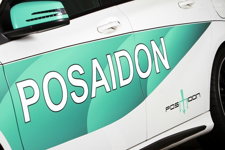 Poseidon改装打造奔驰A45 RS485 +