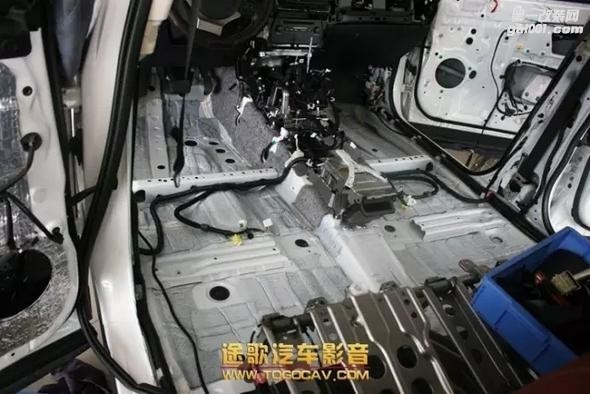 雷克萨斯NX200T全车隔音——佛山途歌汽车音响