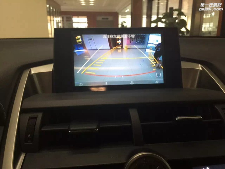 雷克萨斯NX原车屏幕改装升级手写凯立德导航高清倒车影像