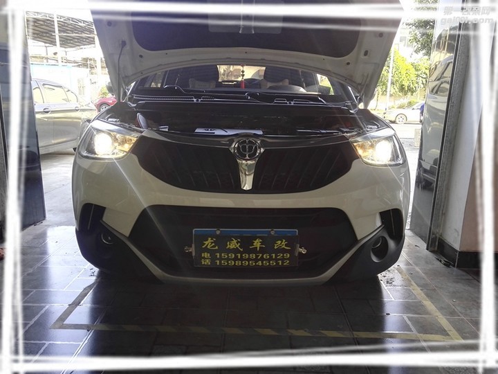 深圳改灯 华晨中华V3升级海拉5双光透镜 专业汽车灯光升级