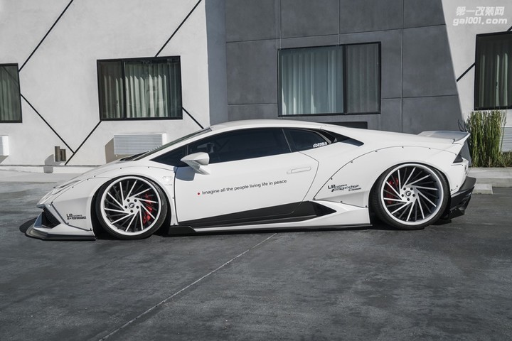 Liberty-Walk-Lamborghini-Huracan-Widebody-Kit-26-1024x683.jpg