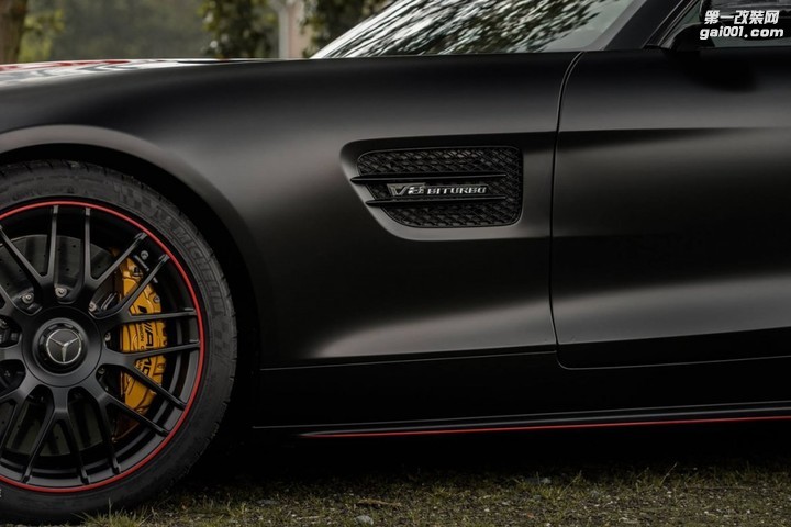 改装红黑条纹奔驰AMG GT S