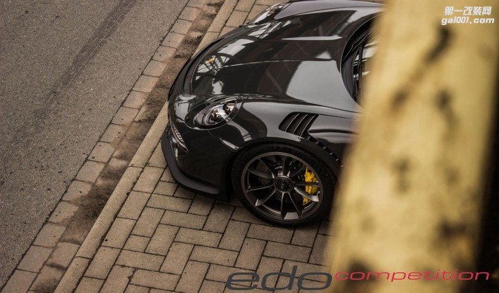 edo-competition-Porsche-911-GT3-RS-Carbon-Sport-package-2-1024x602.jpg
