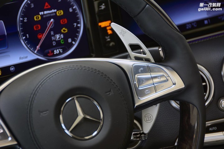 Brabus-Mercedes-Benz-S63-AMG-Cabriolet-22.jpg