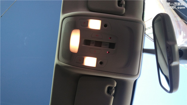 奥迪A7/A6L升级原装进口LED顶灯眼镜盒/天津