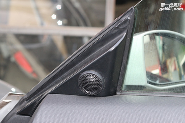 日产350Z汽车音响改装美国曼菲斯4.1音响系统+阿尔派INA-W900C...