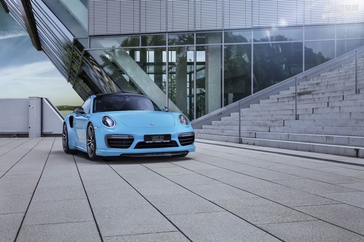 TechArt-991.2-Porsche-911-Turbo-S-3-1024x683.jpg