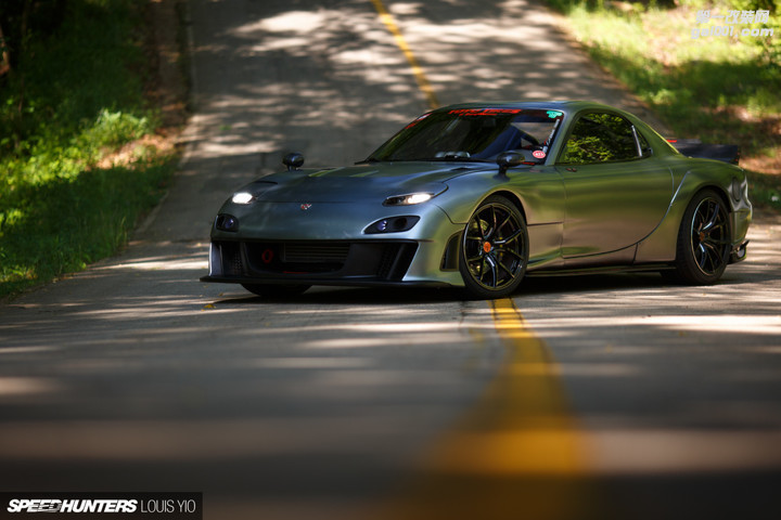 Louis_Yio_2016_Speedhunters_RX7_14-1200x800.jpg
