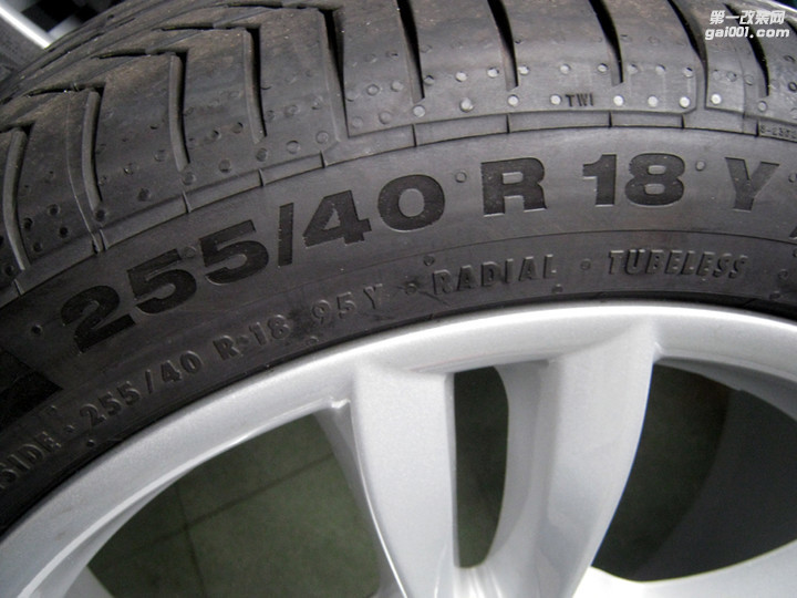 18寸奥地利产宝马658原厂进口轮毂轮胎宝马3 4系 今年新款