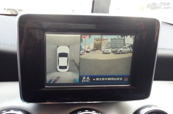 深圳奔驰GLA改360度全景行车记录仪倒车影像