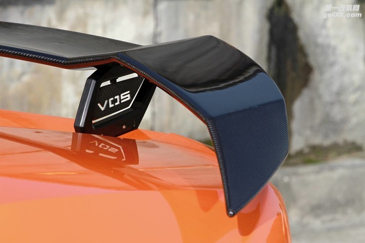 VOS-VOS-Lamborghini-Huracan-Spyder_-1.jpg
