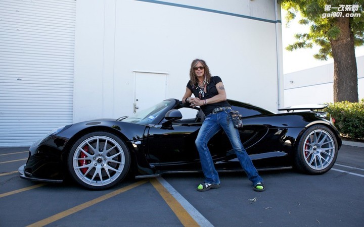 Steven-Tyler-Venom-GT-Spider-6.jpg